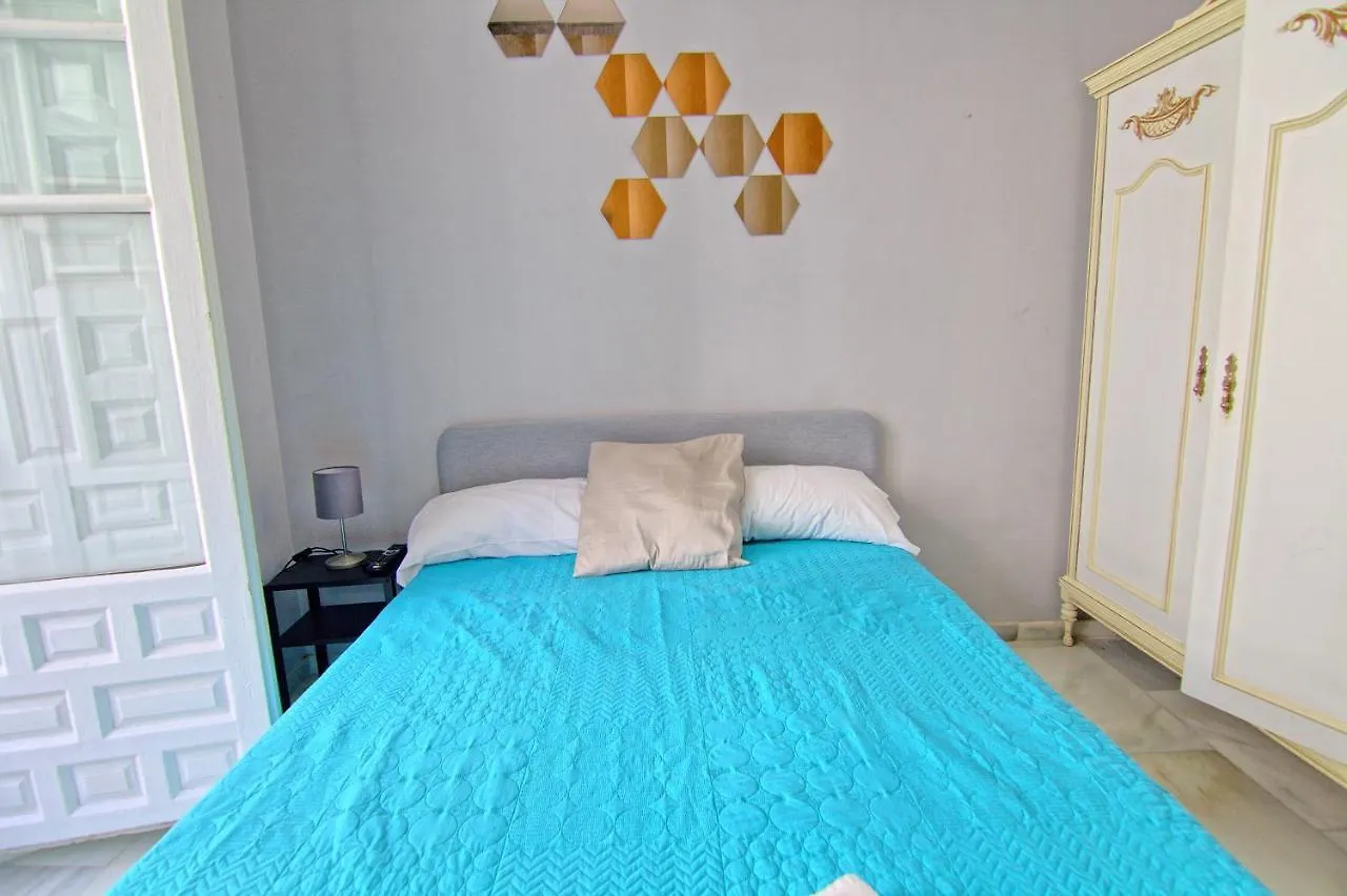 Low Cost Rooms Teatro Málaga Quarto em Acomodações Particulares