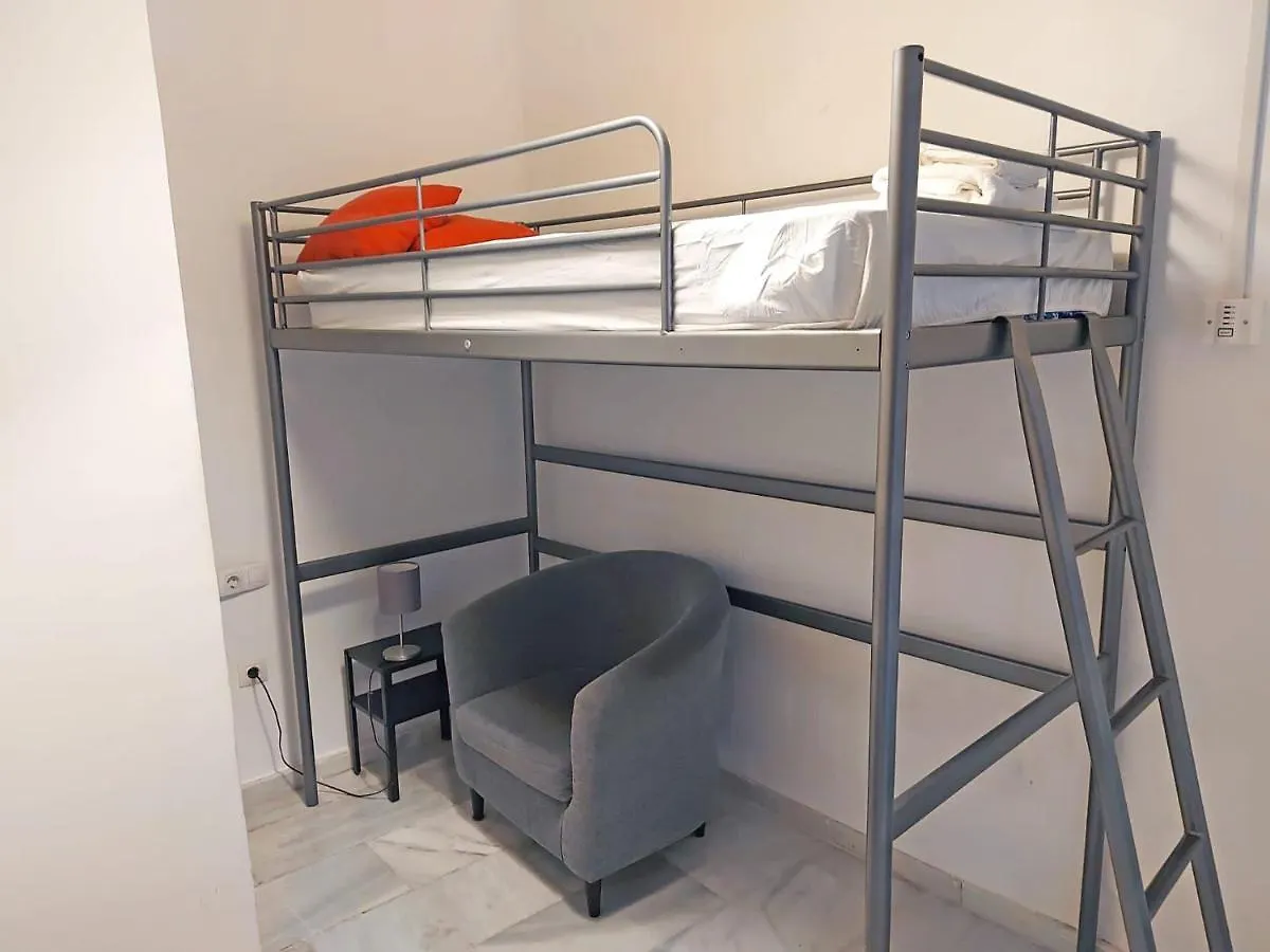 Low Cost Rooms Teatro Málaga 0*,  Espanha